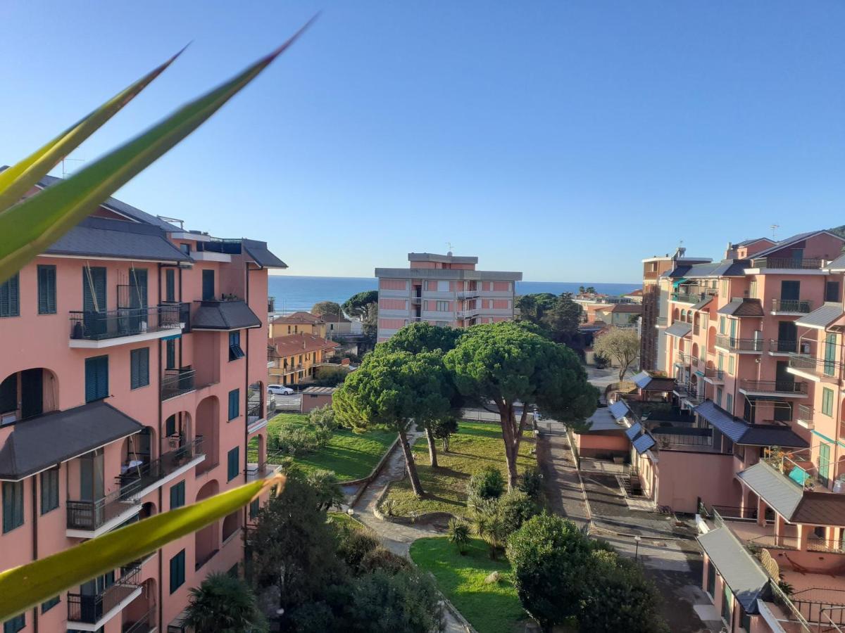 Апартаменты Andora Fronte Mare Экстерьер фото